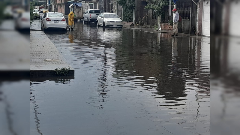 Reporta PC Municipal solo “encharcamientos mayores” tras lluvia en Morelia
