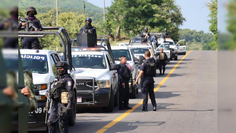 Apatzingán: En operativo, SSP, Sedena y Guardia Nacional aseguran armas largas y 300 municiones