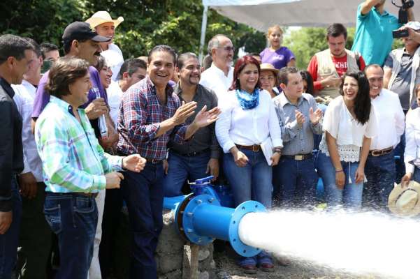 Con una inversión de 2 millones de pesos, gobernador inauguró los pozos profundos en Páracuaro  - Foto 0 