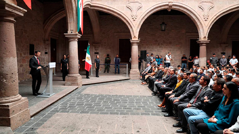 México se convulsiona ante los ataques que padecen sus instituciones: Yankel Benítez