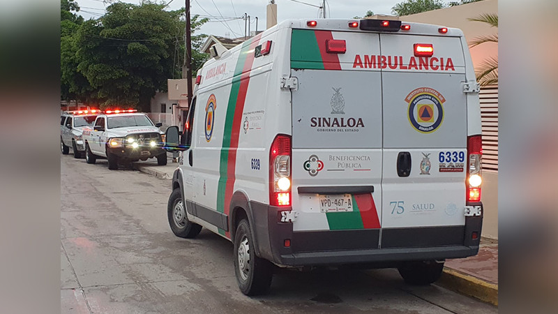 Niño en Sinaloa sufrió una descarga eléctrica mientras jugaba en el patio de su casa 