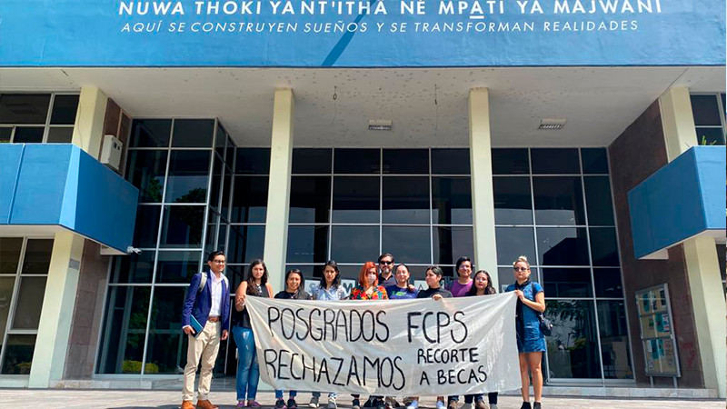 UAQ se suma a paro en la Ciudad de México por recorte de becas Conahcyt  