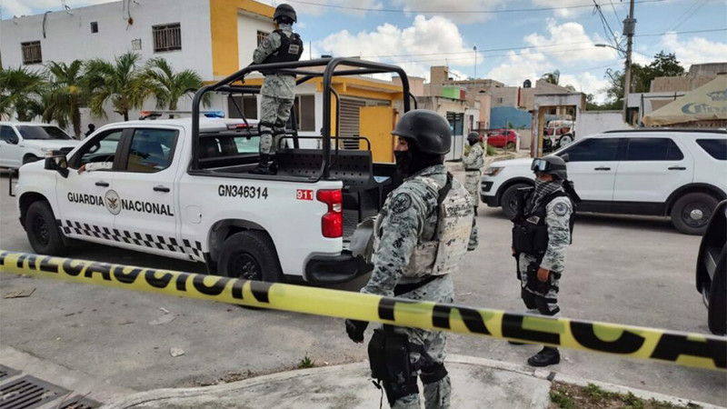Rescatan a 47 migrantes en Cancún, detienen a un sospechoso 