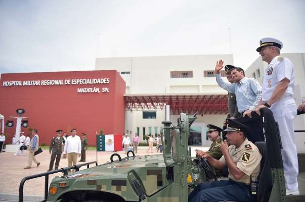 Fuerzas Armadas contribuyen al bienestar de los mexicanos, destaca EPN en inauguración de Hospital Militar - Foto 0 