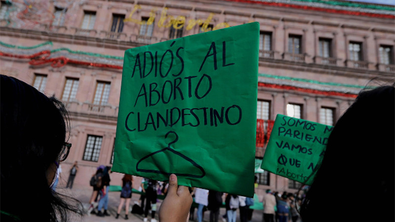 SCJN despenaliza el aborto en México a nivel federal: fallo histórico a favor de GIRE 
