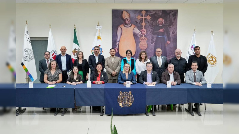 Ratifican a Yarabí Ávila González en la presidencia de la Red Juntos por Michoacán