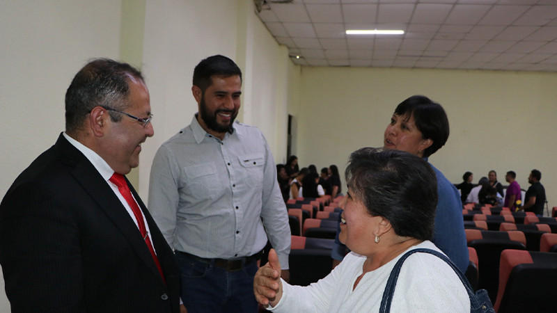José Luis Téllez Marín, se reunió con personal del Grupo de Inclusión Educativa Mi Motricidad Contigo