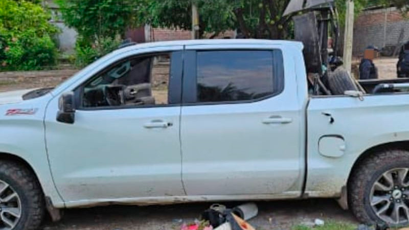 Capturan a 3 por agredir con arma de fuego a elementos de seguridad, en Buenavista, Michoacán