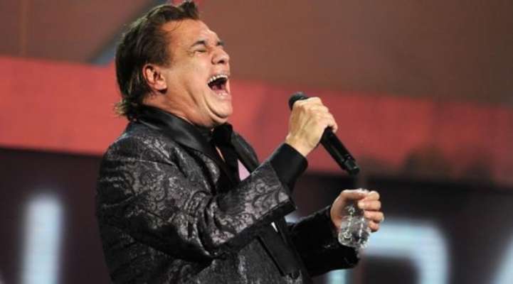 Se disparan ventas de música de Juan Gabriel 