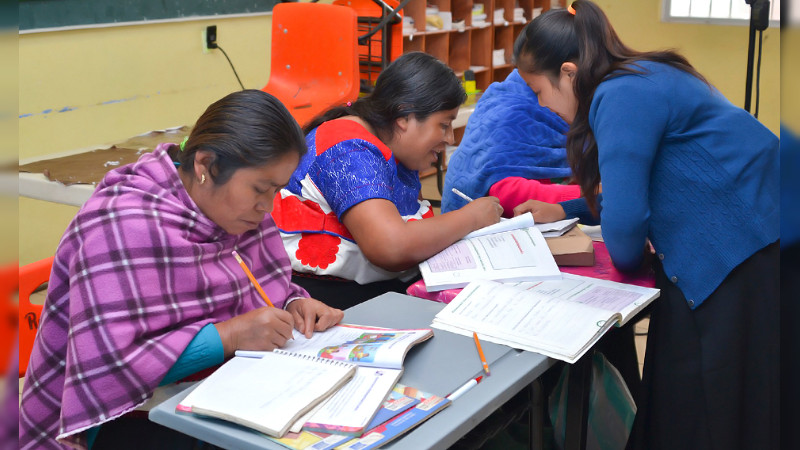 A cinco años de gobierno, SEP fortalece alfabetización y aprendizaje para jóvenes y adultos 