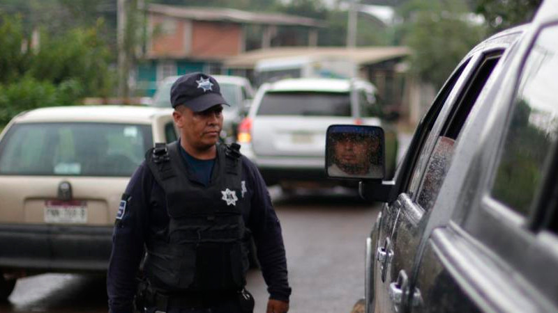 Mantienen operativos de seguridad en Uruapan, Michoacán