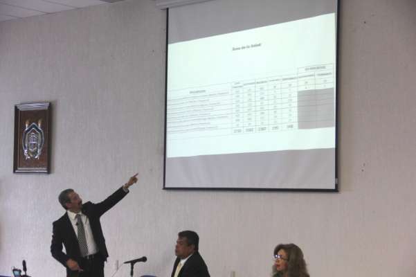 Llama el Rector a liberar las instalaciones de la UMSNH - Foto 1 