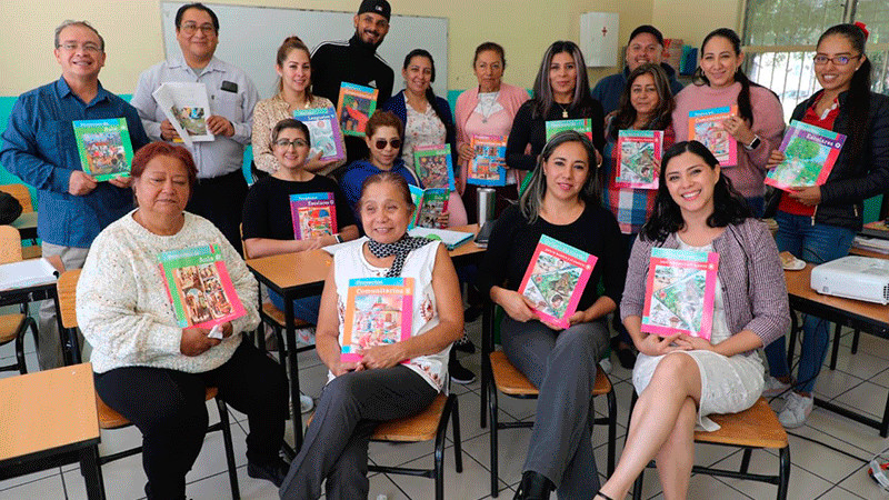 Ven docentes michoacanos buena aceptación de libros de texto: SEE 