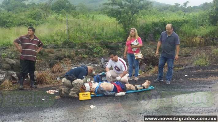 Accidente vial en la Autopista Siglo XXI deja cuatro lesionados - Foto 0 