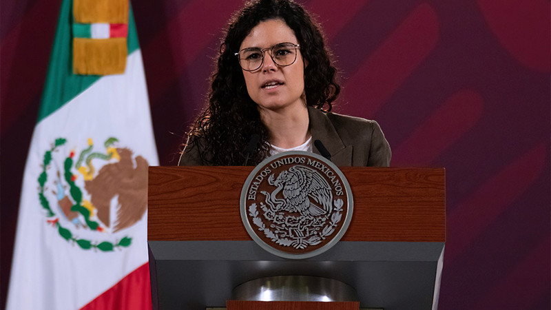 Luisa María Alcalde, defiende el presupuesto 2024 pese a déficit fiscal  