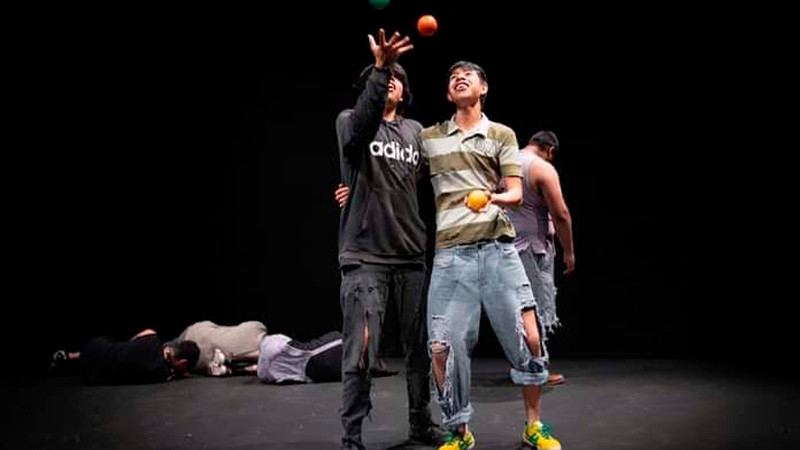 Gana Cobaem Uruapan el primer lugar en XXX Festival Internacional de Teatro Universitario