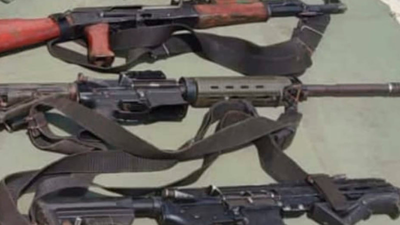 En Felipe Carrillo Puerto, Michoacán, "La Ruana", detienen a tres presuntos delincuentes