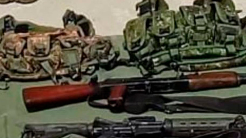 En Felipe Carrillo Puerto, Michoacán, "La Ruana", detienen a tres presuntos delincuentes