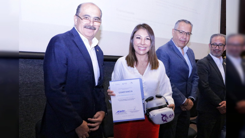 Empresarios de la Industria de Querétaro concluyen formación   