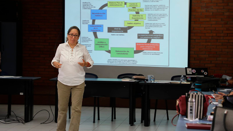 SEE reforzará en 10 mil docentes modelo de Nueva Escuela Mexicana