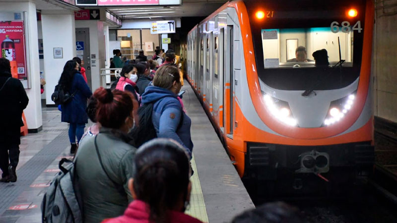 Metro de la CDMX amplía horario por festejos patrios 
