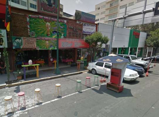 Actor Sergio Goyri, exhibido por Arne Aus den Ruthen al obstruir la vialidad, se enfrenta a vecinos - Foto 3 