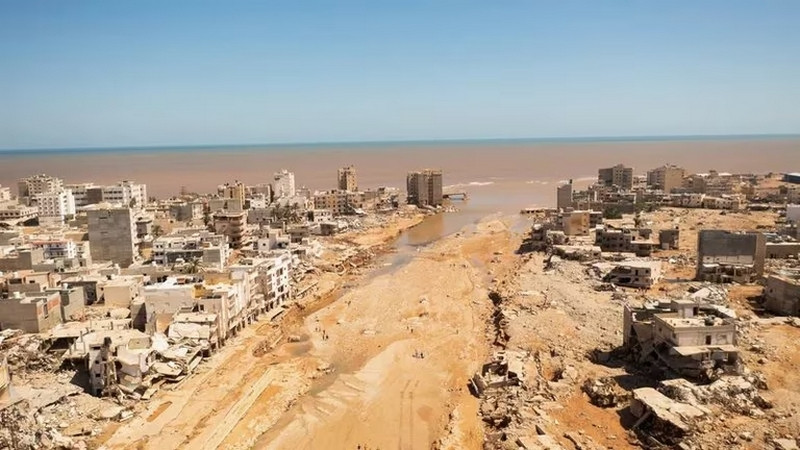 Mar arroja decenas de cuerpos sin vida tras destructor ciclón en Libia 