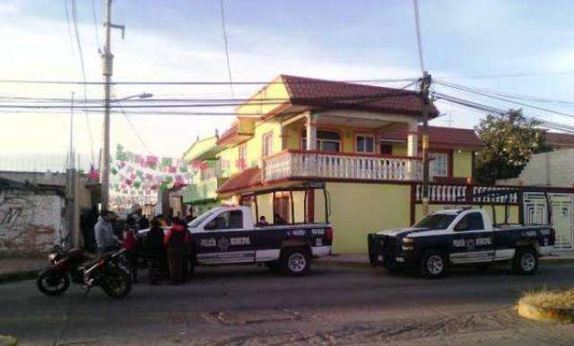 Localizan cuerpo colgado al interior de vivienda en Tepalcatepec, Michoacán 