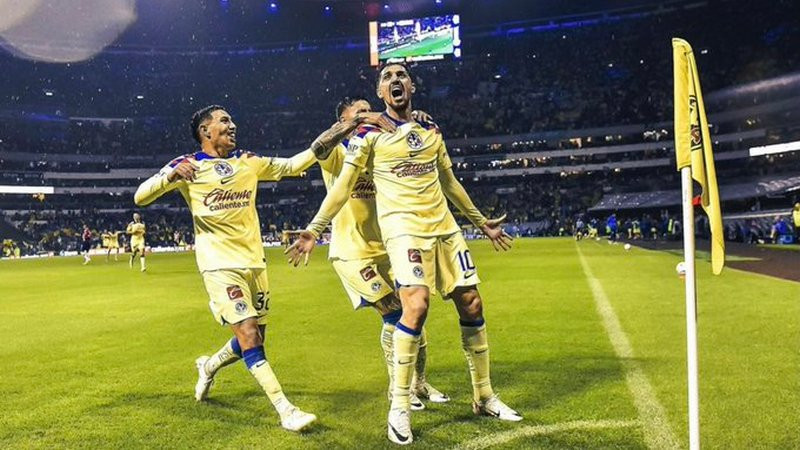 América vapulea a Chivas en el Clásico Nacional de México 