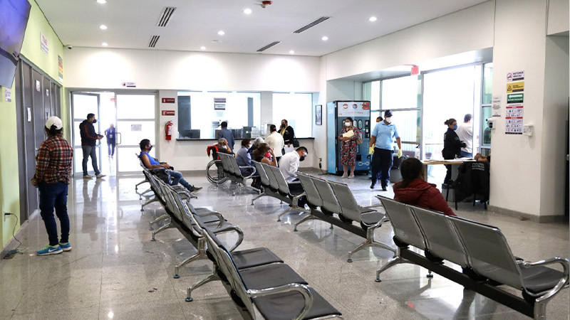 Brindó Salud Michoacán 1.7 millones de consultas en el último año