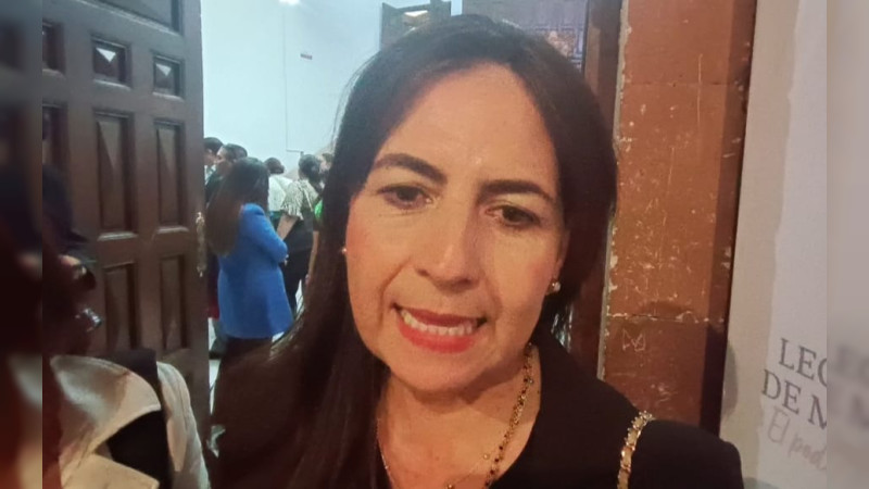 Se desconoce en qué centros educativos laboran 900 docentes michoacanos: SEE 