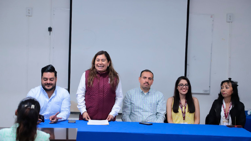 En Lengua de Señas, Salud Michoacán  acerca asesoría médica a comunidad sorda
