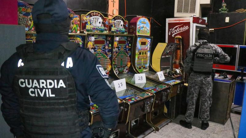 Aseguran 153 máquinas tragamonedas en Apatzingán y Buenavista; dejaban ganancias millonarias al crimen