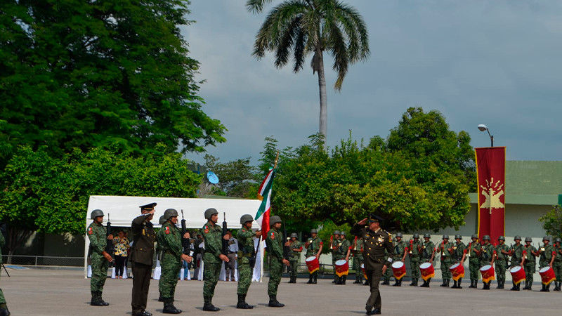 Toma posesión Oscar Rentería Schazarino como  Comandante de la 43/a. Zona Militar