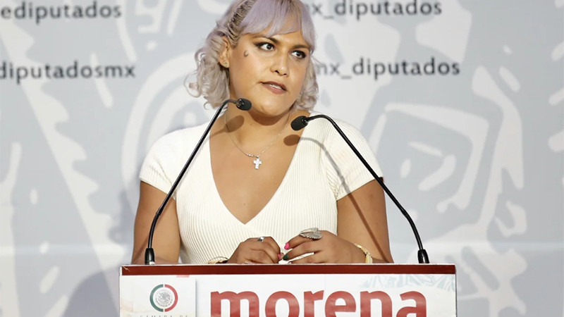 Diputada María Clemente García se declara una “perr... del Presidente AMLO” 