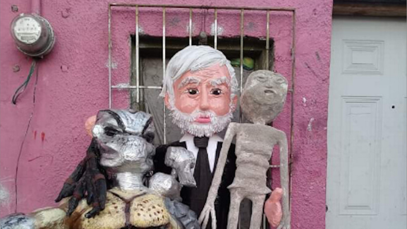 La Piñatería Ramírez rinde homenaje a Jaime Maussan con una piñata especial 