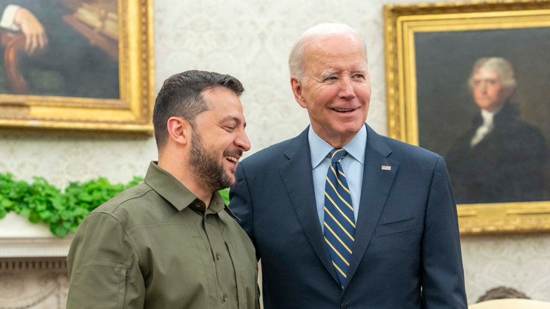 Informa Biden que EEUU enviará 325 MDD en apoyo para Ucrania 
