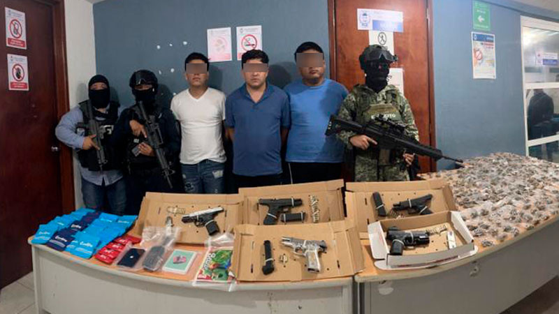 Capturan en Quintana Roo a integrantes de grupo criminal con armas de fuego y droga 