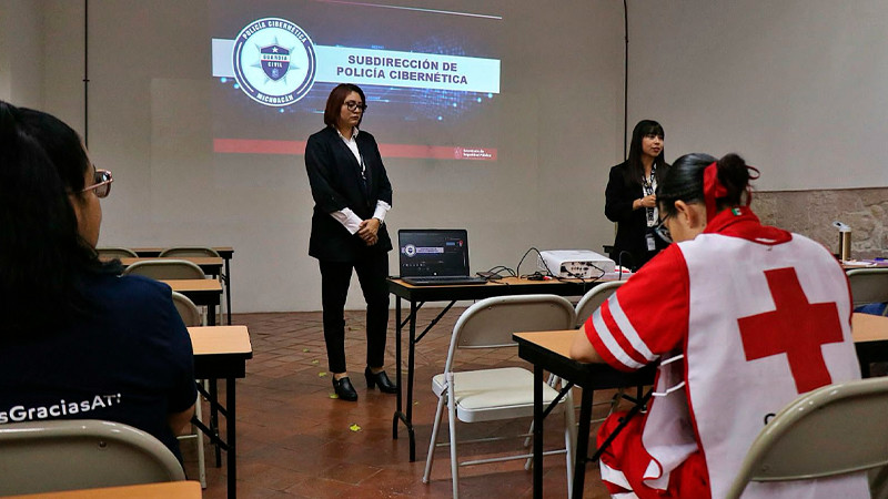Cruz Roja Morelia recibe plática sobre delitos cibernéticos 