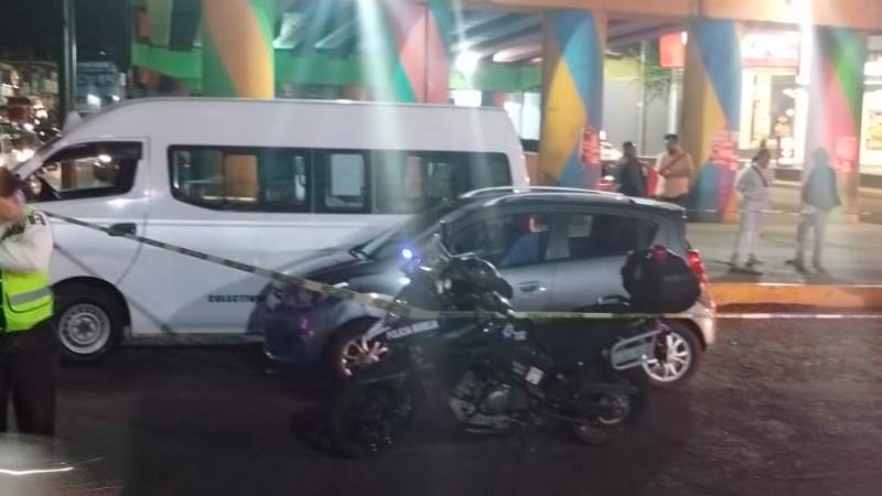 Morelia: hombre pierde la vida tras sufrir un aparente paro cardíaco; se encontraba a bordo de su auto en Salida a Charo