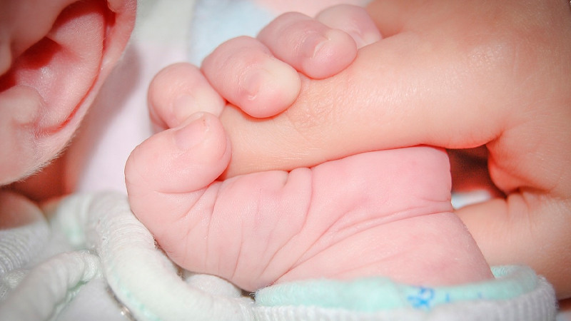 Reporta hospital nacimiento de 10 pares de gemelos en un mismo día, en California 