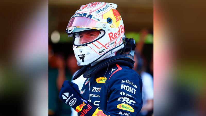 Gana Verstappen la "pole" en el GP de Japón, "Checo" Pérez saldrá quinto 