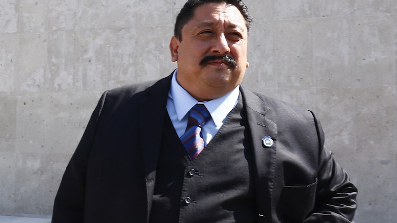 Uriel Carmona pone en balanza renunciar a la Fiscalía de Morelos; la pérdida del fuero lo detiene 
