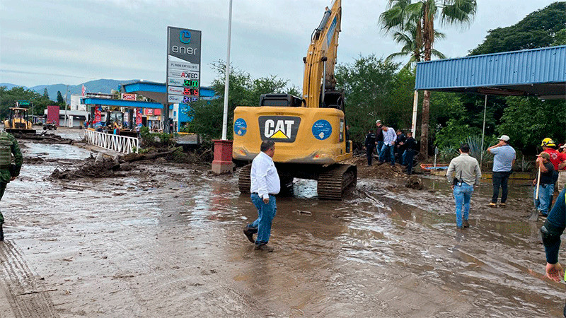 Se registra desbordamiento de arroyo en Autlán de Navarro, en Jalisco; reportan 7 muertos y 9 desaparecidos 