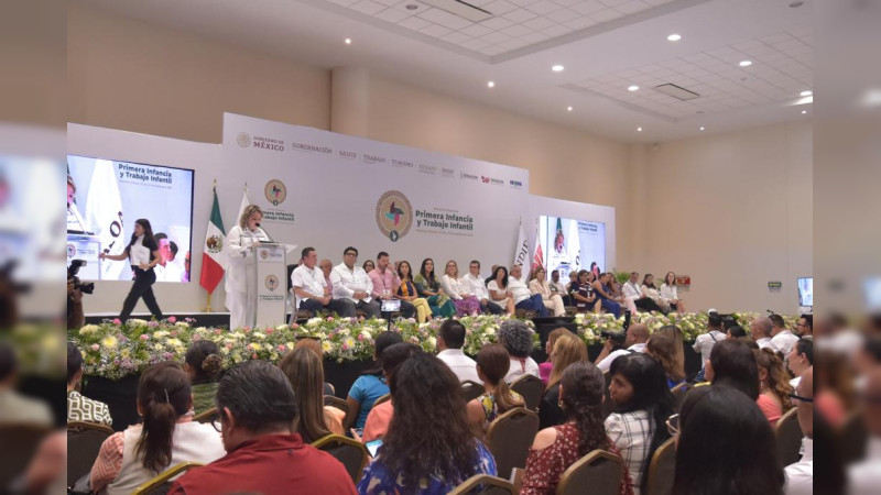 Presenta Michoacán programa de estancias infantiles Nidos en encuentro nacional