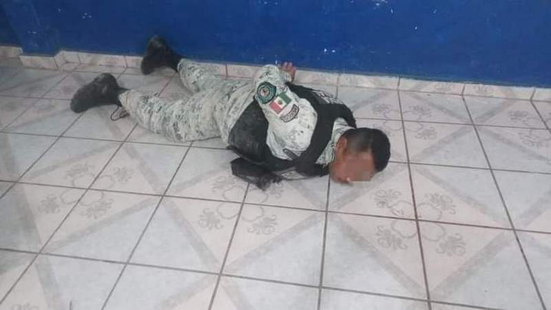 Agentes de la Guardia Nacional ebrios y Policía Municipal se enfrentan a balazos en Tabasco