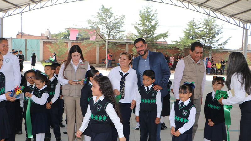 Inauguran cancha de usos múltiples de la Primaria Arturo G. Rodríguez, en Ciudad Hidalgo
