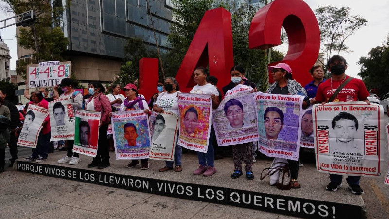 Ejército rechaza tener más información sobre caso Ayotzinapa 
