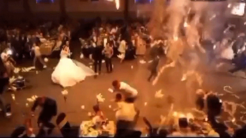 Irak: Salón de fiestas se incendia durante boda y deja al menos 100 personas sin vida 