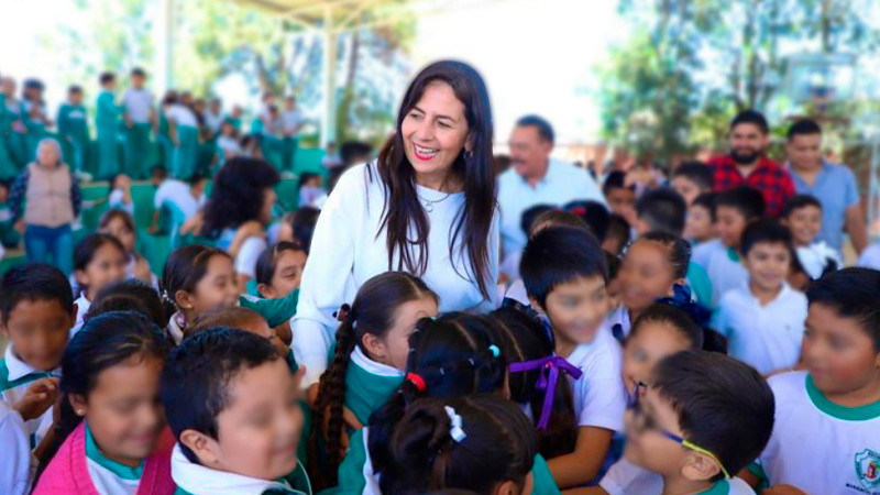 Se mejora infraestructura educativa en Maravatío con 2 mdp: SEE 